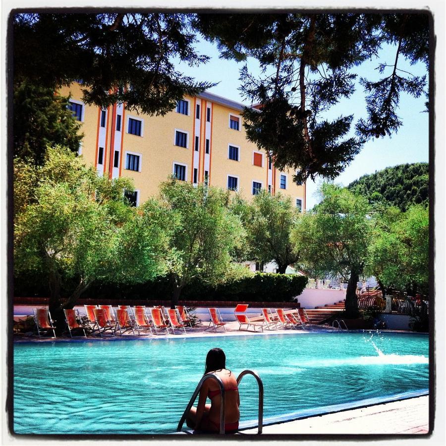 קונטורסי Albergo Terme Forlenza מראה חיצוני תמונה